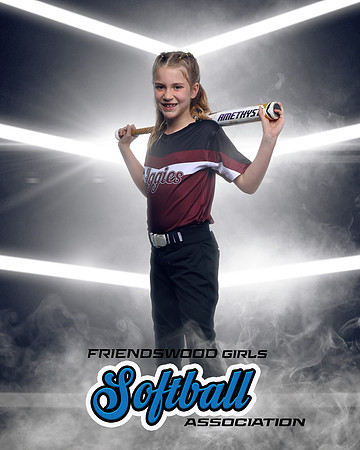 6U_AGGIES_Maxwell_Evelyn_DLL20012_CORNERED_