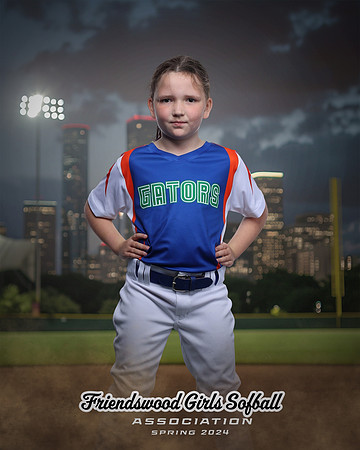 6U_GATORS_Stenslie_Elliana_DLL29976_NIGHT_
