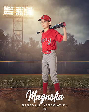 8U_Angels_Boutwell_Wyatt_MAG24851_FIELD LIGHTS_