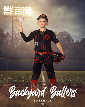 9U_Grey_Wheeler_Benjamin_MAG14134_FIELD LIGHTS_