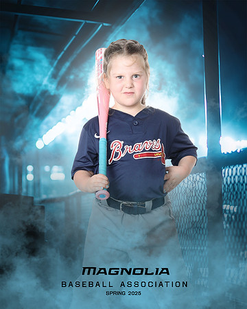 4_5U_Braves_Pye_Sadie_MAG10693_DUGOUT_