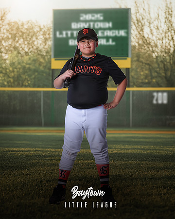M1_Giants_Oviedo_Samuel_BAY28776_SIGN