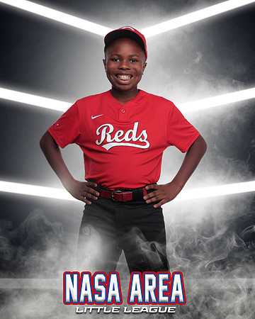 Minors _Reds_Brown_Kendrys_IMGL3820_CORNERED_