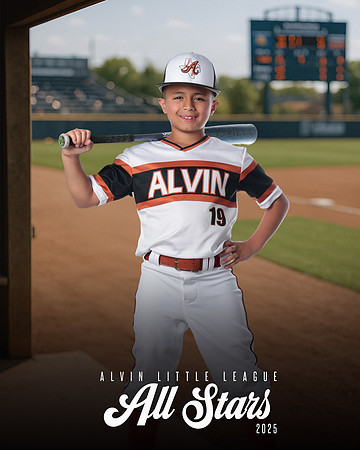 9U WHITE_Vallecillo_Cesar_MAG23467_DUGOUT