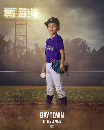 MJR_Rockies_Gonzalez_Kevin_BAY28359_FIELDLIGHTS