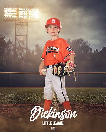 CP7_COWBOYS_Ladner_Wyatt_DLL20293_FIELD LIGHTS_