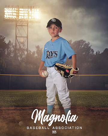 7U_Rays_Clark_Levi_MAG25249_FIELD LIGHTS_