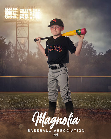 8U_Giants_Powers_Beaux_MAG27387_FIELD LIGHTS_
