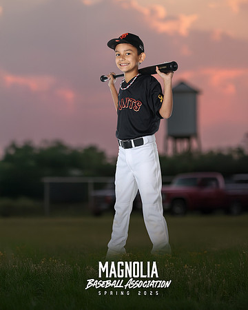 9_10U_Giants_Ibarra_Hendrix_MAG10184_TRUCK