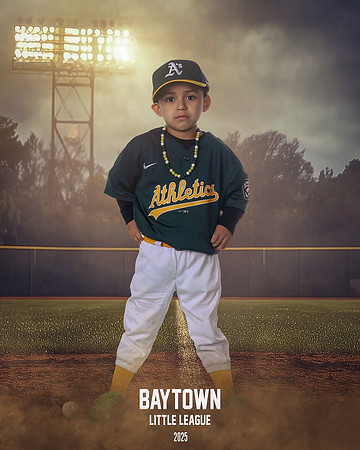 TB_ Athletics_Lopez_Domingo_BAY12413_FIELDLIGHTS