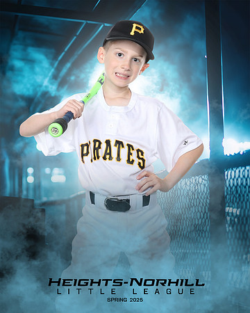 PW_PIRATES_Owen_Herschel_HN011231_DUGOUT