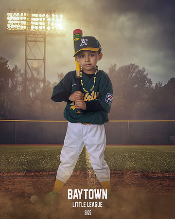 TB_ Athletics_Lopez_Domingo_BAY12415_FIELDLIGHTS