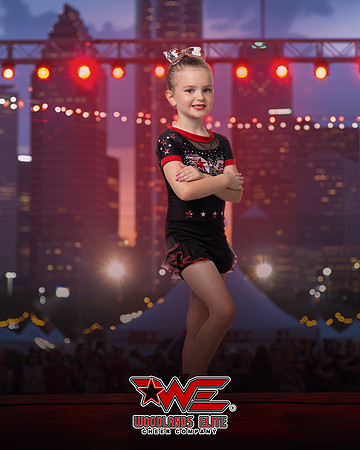 Silver Stars_Bradford_143A0986_CENTER_STAGE_