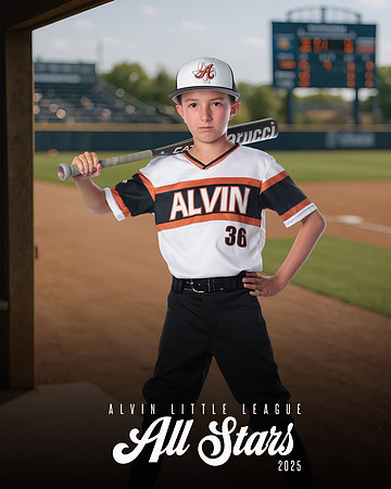 9U ORANGE_McCracken_Hayden_MAG23546_DUGOUT