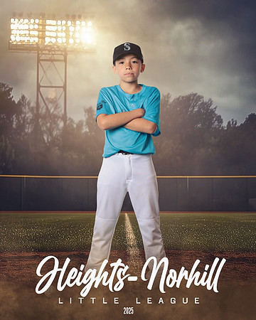 MAJORS_MARINERS_Hernandez_Mason_HN022202_FIELDLIGHTS