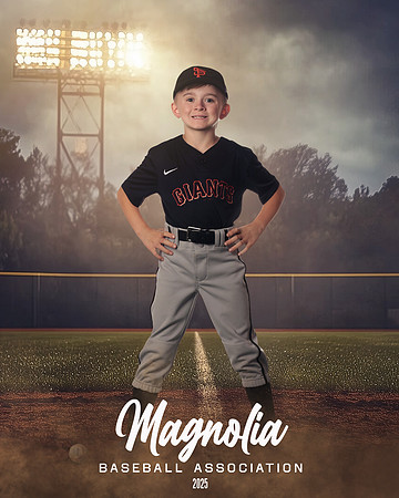 8U_Giants_Watterson_Kyler_MAG27314_FIELD LIGHTS_