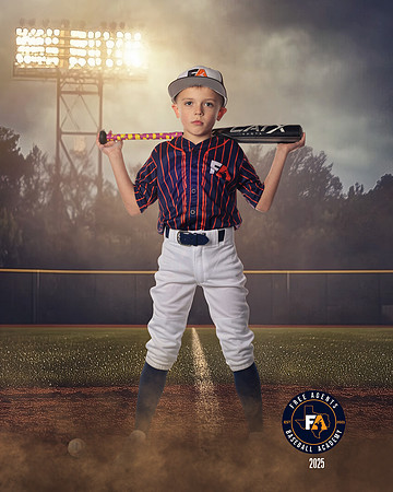 9U GARZA_MILLER_CADEN_IMGL4813_FIELDLIGHTS