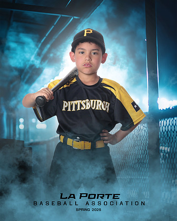8U_Pinto_Pirates_Reyna_Adrian_LP023549_DUGOUT