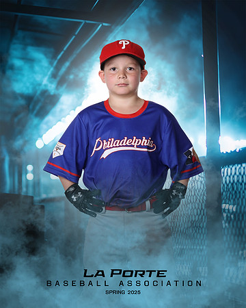 8U_Pinto_Phillies_Cooper_Cain_LP011435_DUGOUT