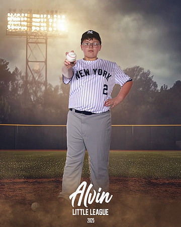 MJR_YANKEES_12U_Quast_Ryland_CAM14422_FIELDLIGHTS