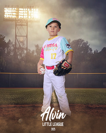 TB_PADRES_Garcia_Mayson_CAM13073_FIELDLIGHTS