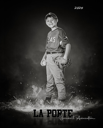 10U_Mustang_Rangers_Cook_Christopher_LP024127_ROF_BW