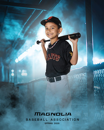 9_10U_Giants_Ibarra_Hendrix_MAG10184_DUGOUT_