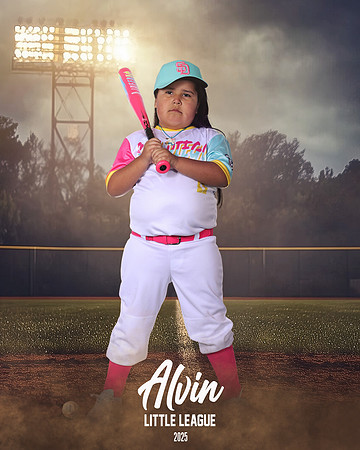 TB_PADRES_Perez_Romina_CAM13053_FIELDLIGHTS