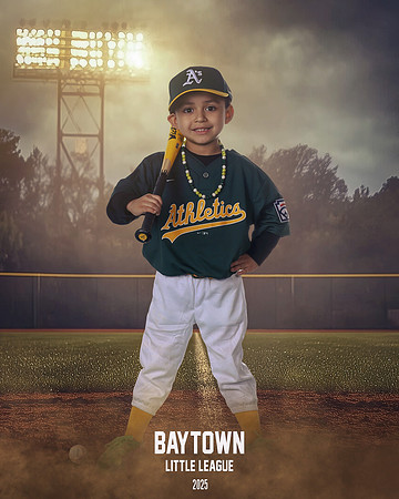 TB_ Athletics_Lopez_Domingo_BAY12420_FIELDLIGHTS