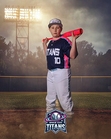 11U_JOHNSON_SETH_CAM14773_FIELDLIGHTS