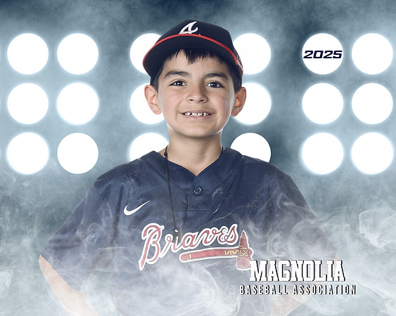 7U_Braves_Soto_Archer_MAG10996_LIT