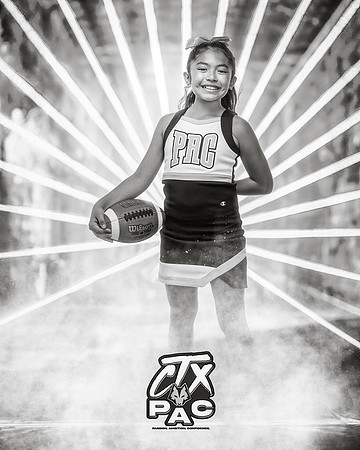 10UCHEER_Botello_Sophia_SF_21422_LAZER_bw