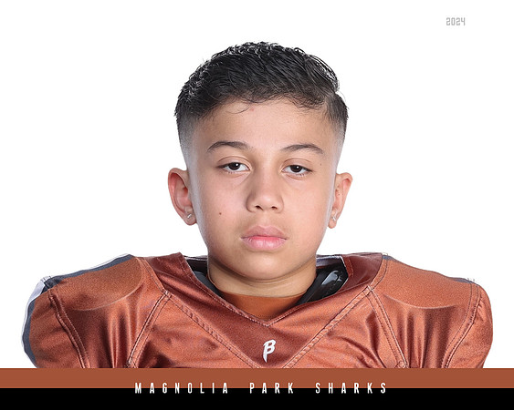 JUNIOR_Leija_Isaias_143A1366_HS_
