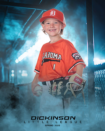 CP7_COWBOYS_Ladner_Wyatt_DLL20292_DUGOUT