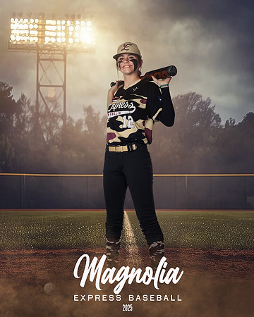 12U_McMillian_Ryleigh_MAG27653_FIELDLIGHTS