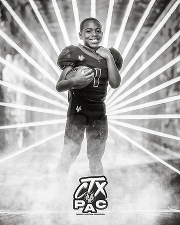 8UTACKLE_Mathis_Micah_SF_21122_LAZER_bw