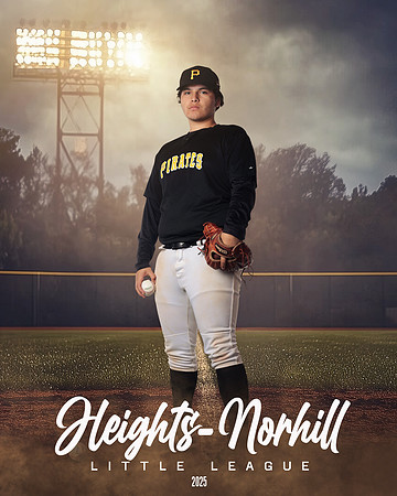 SR_PIRATES_Panameno_Vincent_HN021787_FIELDLIGHTS