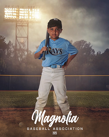7U_Rays_Isidro_Bruce_MAG25278_FIELD LIGHTS_