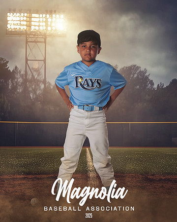 7U_Rays_Isidro_Bruce_MAG25276_FIELD LIGHTS_