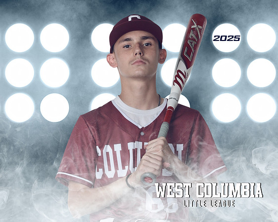 SENIOR MAROON_Grubbs_Christian_IMGL7538_LIT_