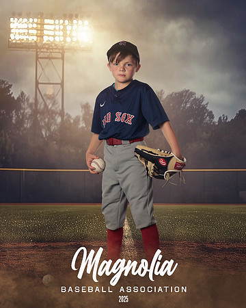 7U_Red Sox_Jones_Taylor_MAG24965_FIELD LIGHTS_