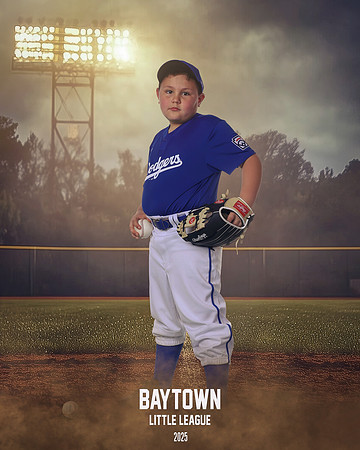 M3_ Dodgers_Reyna_Reynaldo_BAY13542_FIELDLIGHTS