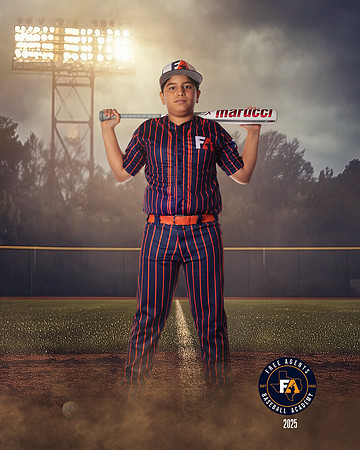 12U MAJOR HYDE_SANCHEZ_MASON_IMGL4923_FIELDLIGHTS