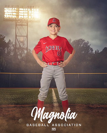 8U_Angels_Boutwell_Wyatt_MAG24846_FIELD LIGHTS_