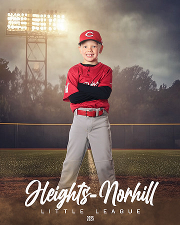 PW_REDS_Segars_Graham_HN020966_FIELDLIGHTS