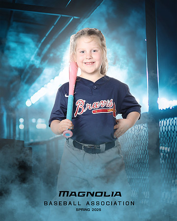 4_5U_Braves_Pye_Sadie_MAG10692_DUGOUT_