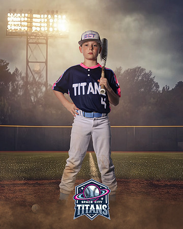 11U_HICKS_NATHAN_CAM14798_FIELDLIGHTS