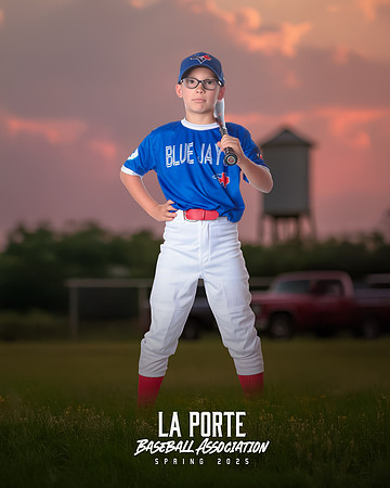 10U_Mustang_Blue Jays_Winsby_Grayer_LP023452_TRUCK