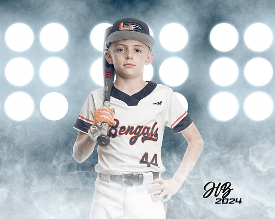 8U HINSON_Ewell_Easton_SF_21194_Hlit