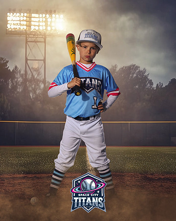 8U_Ilieski_Ashton_CAM14683_FIELDLIGHTS